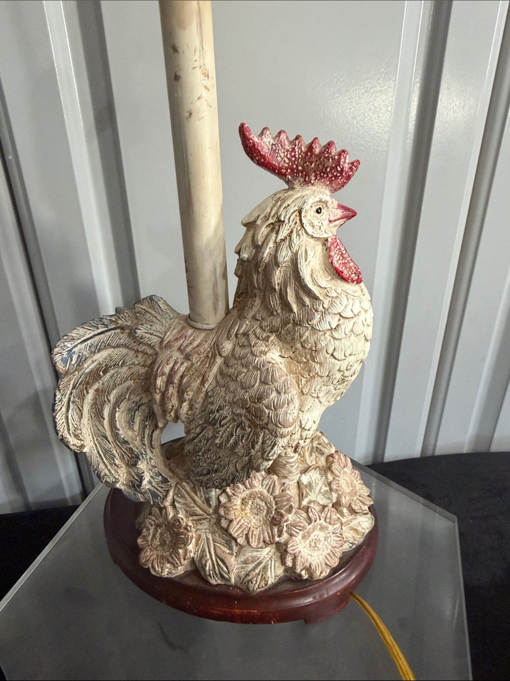 Rooster Table Lamp - Picture 2 of 7